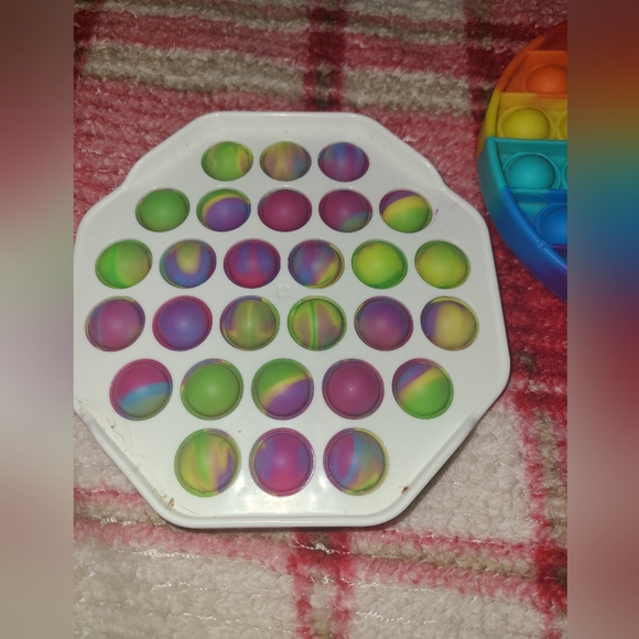 =^10 Shape Pop its fidgets - Picture 9 of 12